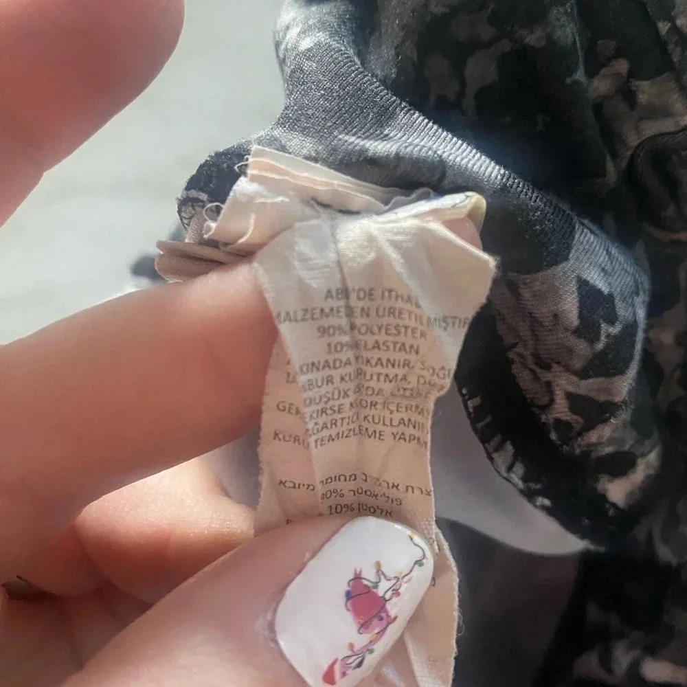 Prana Multicolor Roxanne Capri Leggings: Watercolor Tie-dye Size Small - Picture 7 of 7